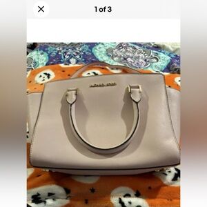 Michael kors pink purse